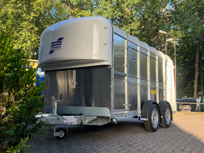 De Witte Smid officieel dealer van Ifor Williams