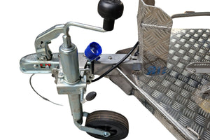 A - Neuswiel met klem