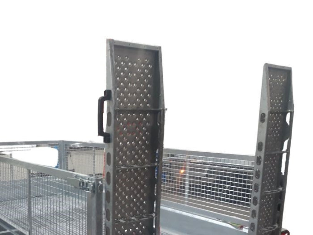 Handgrepen zijkanten klep/oprijplanken