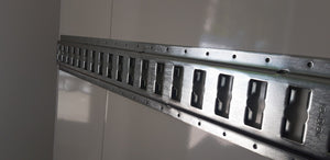 Aluminium sleufankerrail p/mtr
